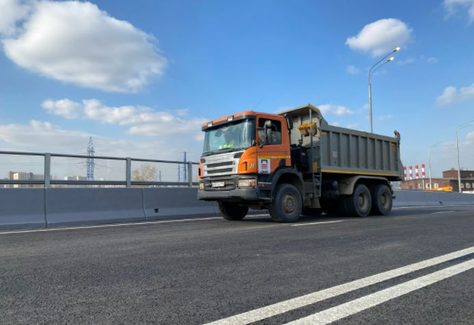 С 21 января заработают камеры на фиксацию запрета грузовиков на Володарском шоссе