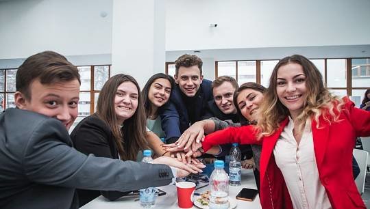 Команда вуза заняла первое место в Московском студенческом квизе «Конкурент-мотиватор», который 28 ноября впервые органи...