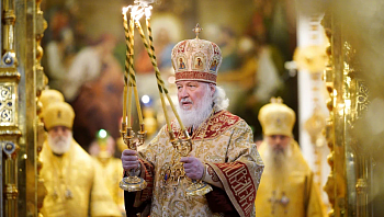 Иеромонах Ермоген принял участие в Божественной литургии в день рождения Патриарха