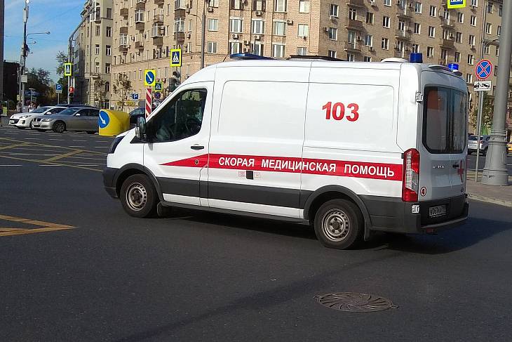 В России обновят парк школьных автобусов и машин скорой помощи 