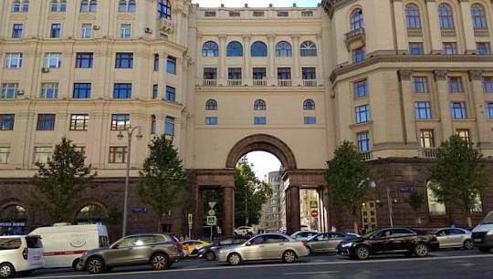 Росреестр Москвы обращает внимание на возможные мошеннические схемы при сдаче в аренду жилья 