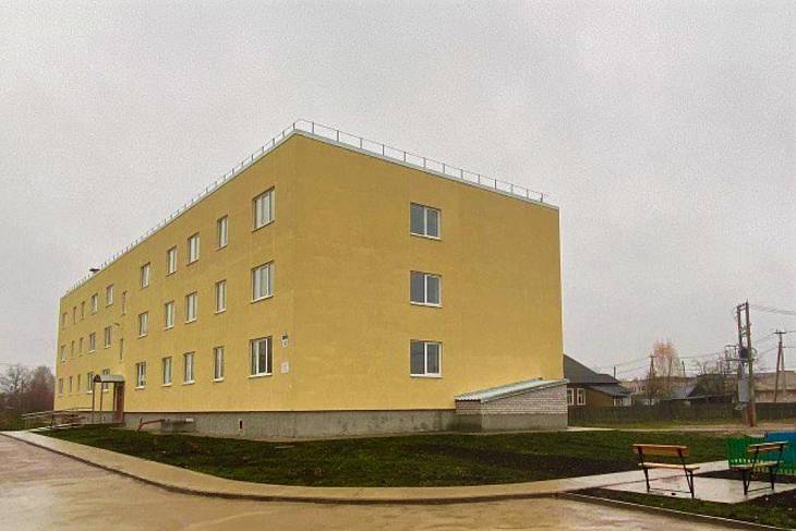Из аварийных домов Новгородской области 245 человек переехали в новостройки Из аварийных домов Новгородской области 245 человек переехали в новостройки