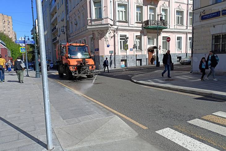 В 2025 году в Москве капитально отремонтируют более 2,4 тыс. домов В 2025 году в Москве капитально отремонтируют более 2,4 тыс. домов