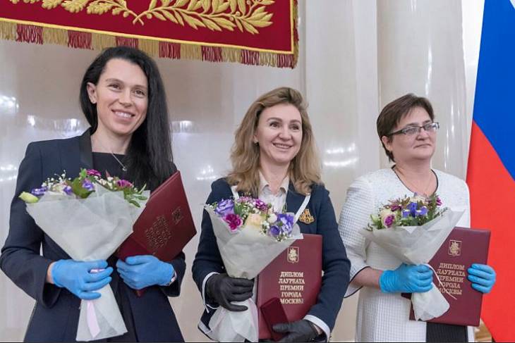 Собянин вручил премии Москвы в области спорта и туризма