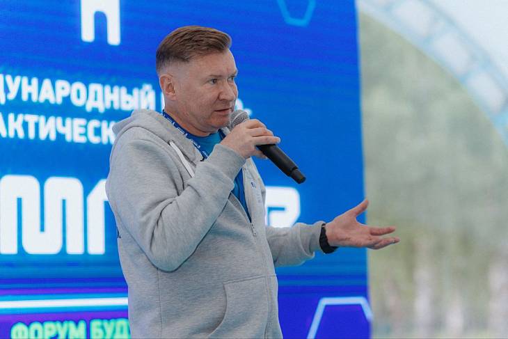 Андрей Нагибин рассказал об уникальной кинопленке 30-х годов, найденной в Арктике Андрей Нагибин рассказал об уникальной кинопленке 30-х годов, найденной в Арктике