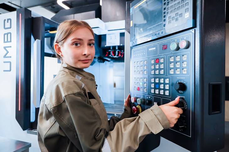 ������ ������� ������������ ������� ������� �������� � ��������� ������