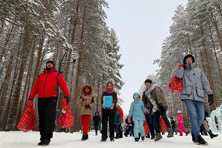 Парки Москвы передали почти 4000 писем от посетителей лично Деду Морозу