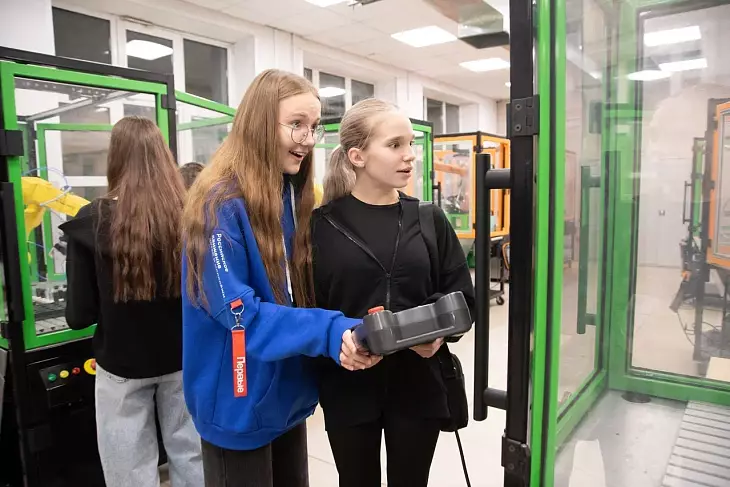 ���-������ � ������ ������