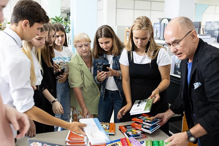 Бунтари или паиньки: московские школьники составили портрет своего поколения