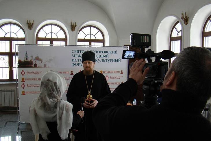 В Переславле-Залесском прошел круглый стол о роли монастырей