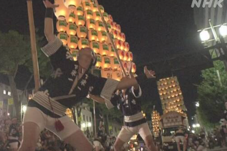 В японской префектуре Акита проводится «Фестиваль Канто»