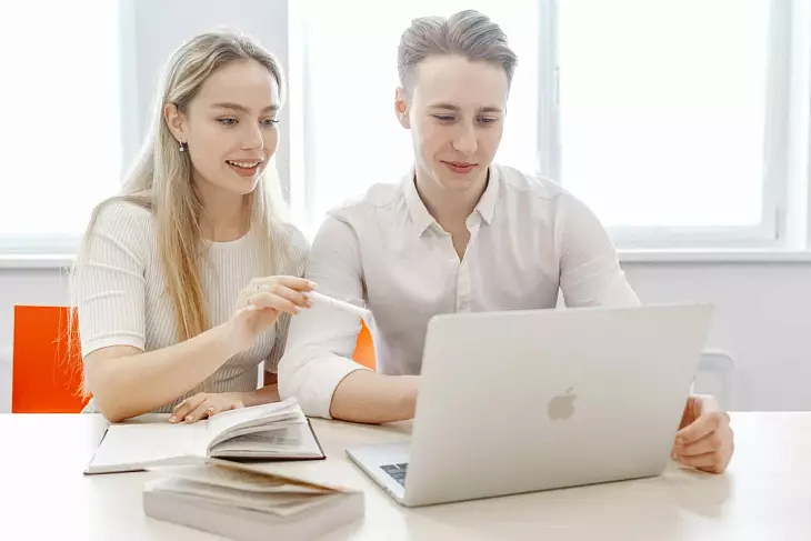 �������� ���� ����������� �������� ���������� ��� �����