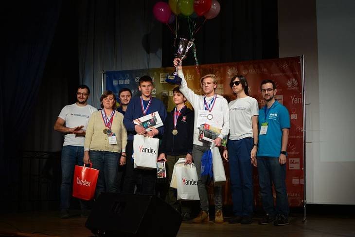 Московские школьники - победители Всероссийской олимпиады по программированию
