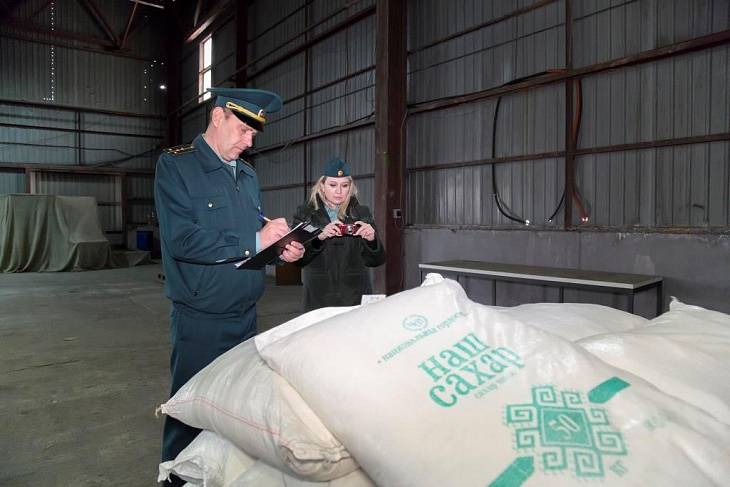 Пресечена попытка вывоза из России 130 т сахара под видом соли