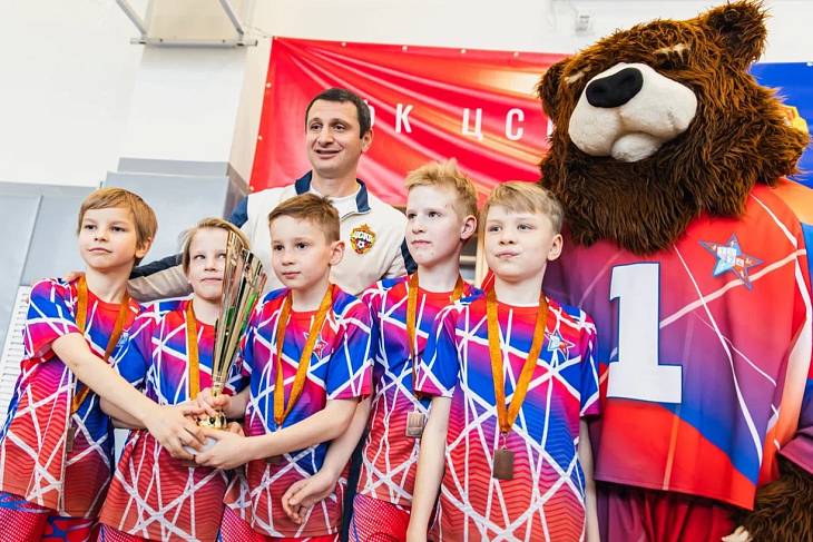 Клуб ЦСКА провел спортивный фестиваль в столичной школе Клуб ЦСКА провел спортивный фестиваль в столичной школе