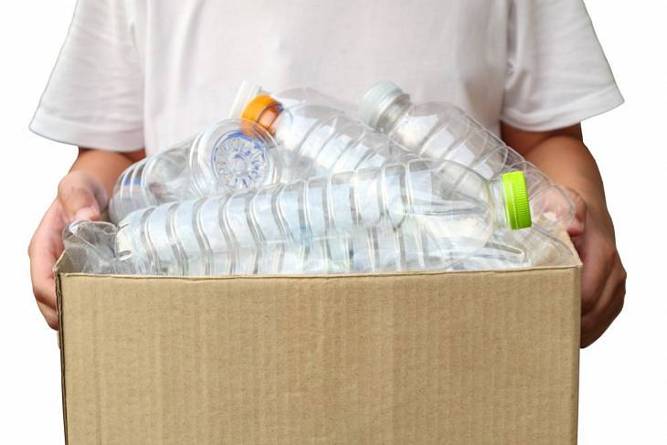 Ученые предложили делать многофункциональный материал из бутылочного пластика