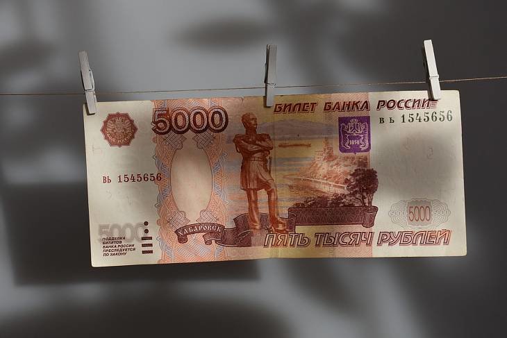 Среди выявленных фальшивок лидируют подделки купюр номиналом 5000 рублей