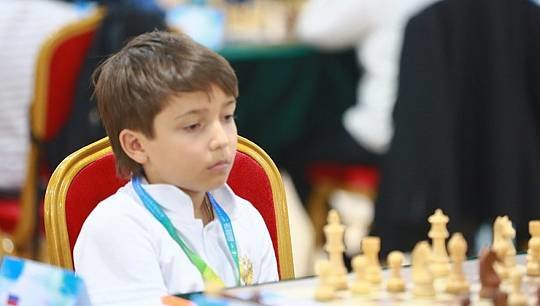 Ученик столичной Курчатовской школы Савва Ветохин завоевал золотую медаль первенства мира по классическим шахматам среди...