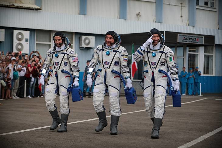 «Союз МС-13» доставил на МКС международный экипаж