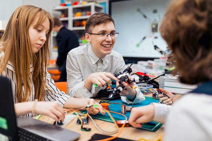 ����� 3 ������ ������ ������ ������������ �������� � ����������������� ������ ������