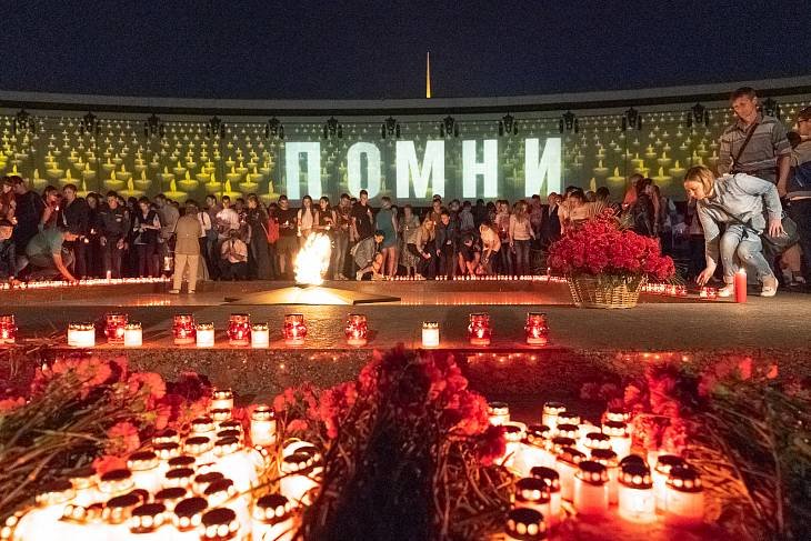 1418 свечей зажжется 22 июня перед Музеем Победы
