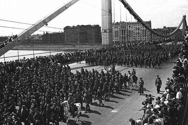 75 лет назад в Москве состоялся парад пленных немцев