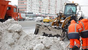 С дорог Подмосковья вывезли 500 тысяч кубометров снега