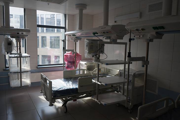 Правительство ускорит достройку медицинских объектов в регионах рублем